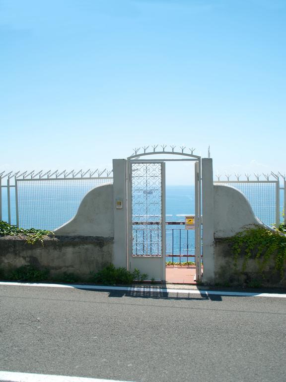 Il Nido Del Gabbiano Panzió Vietri Kültér fotó